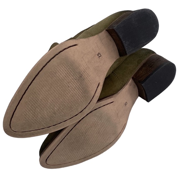 Skechers Olive Green Distressed Suede Leather Slip-on Western Boots Booties - Picture 3 of 7